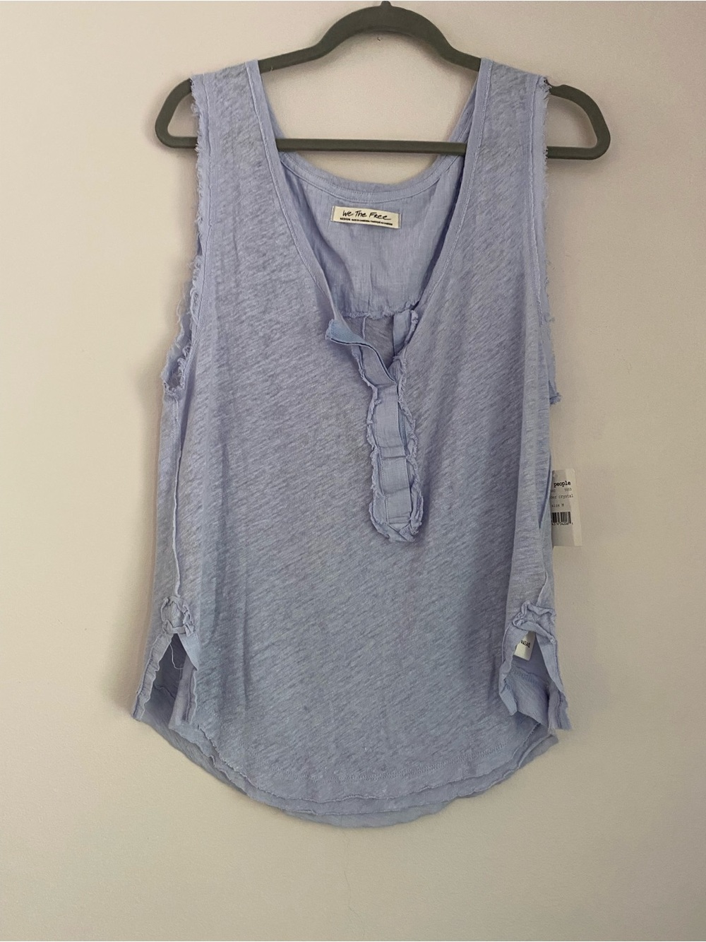 Free People Vacay linen blend tank top with a button-front Henley style Medium